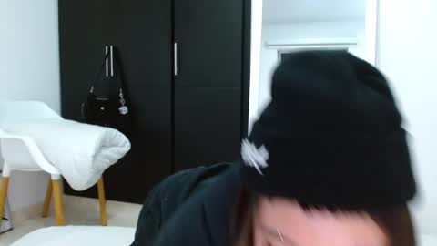 Babi Alu online show from February 16, 8:10 am