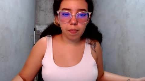 vanellopeschweetz online show from July 28, 8:52 pm