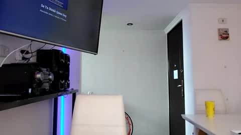 vanessa and samantha online show from June 28, 3:51 pm