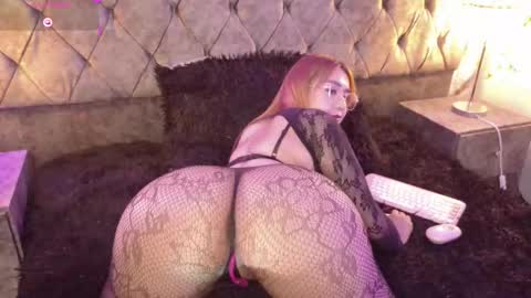 Vane  online show from March 17, 2:59 am