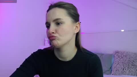 Kit online show from February 23, 7:52 am