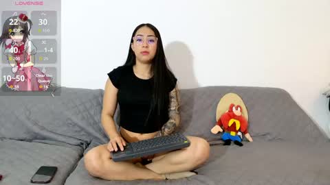 vanessaadol online show from March 21, 6:35 pm