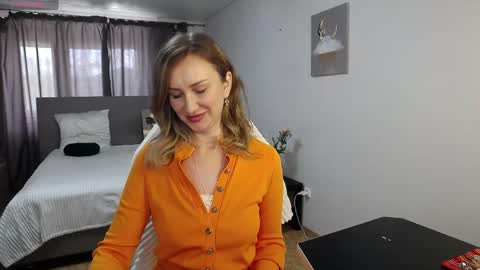 Vanessa  online show from April 17, 8:38 am