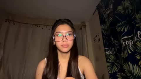 vanessam03 online show from July 21, 2:51 pm