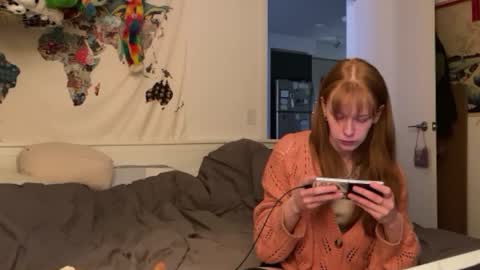 Snapshot of vanessapark chatting on March 6, 12:09 pm Vanessa  online show from March 6, 12:09 pm