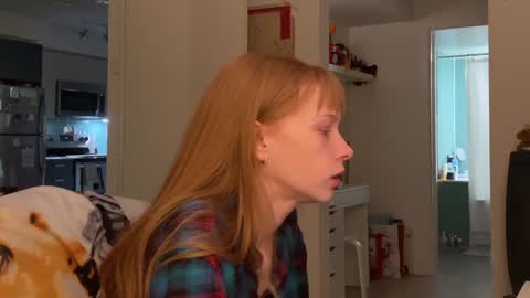 Snapshot of vanessapark chatting on December 16, 10:13 pm Vanessa  online show from December 16, 10:13 pm