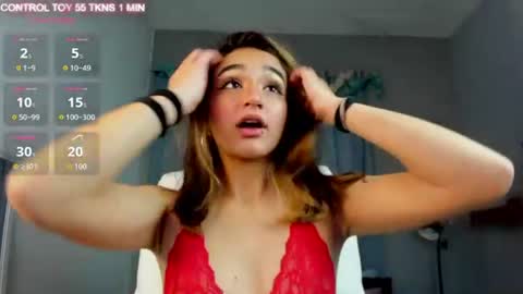 vanillafairy_ online show from July 29, 7:03 pm