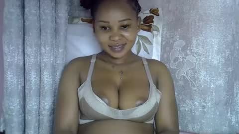 vanillavenus online show from March 21, 11:59 am