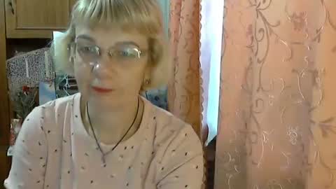 Snapshot of vanillaxcreamy chatting on December 3, 9:20 am Vanillaxcreamy online show from December 3, 9:20 am