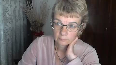 Snapshot of vanillaxcreamy chatting on October 14, 3:25 pm Vanillaxcreamy online show from October 14, 3:25 pm