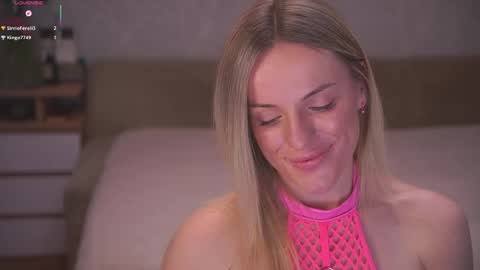 Sophie online show from March 14, 1:17 am