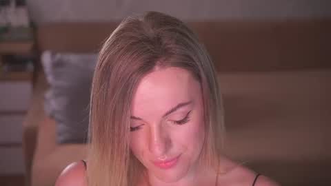 Sophie online show from July 7, 10:12 pm