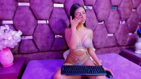 Vanessa online show from July 29, 12:21 am