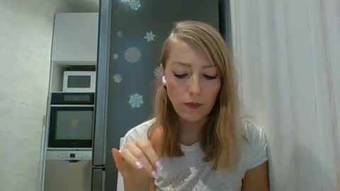 Veessa online show from January 16, 1:51 pm