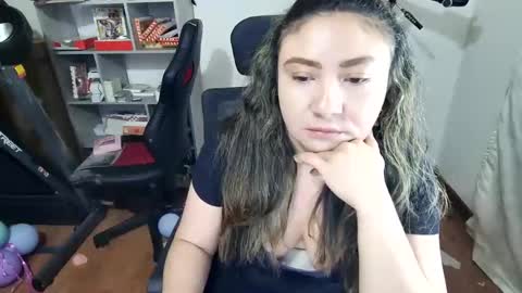 Im VelaI will be Christmas and New Year with my family December 22 to January 13 I will miss you guys. online show from November 24, 3:08 am