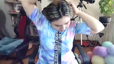 Im VelaI will be Christmas and New Year with my family December 22 to January 13 I will miss you guys. online show from November 13, 6:07 pm