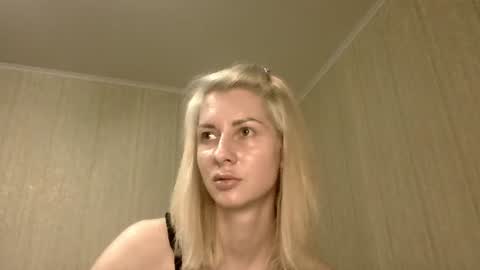 Velvet Pearl online show from July 17, 6:44 pm