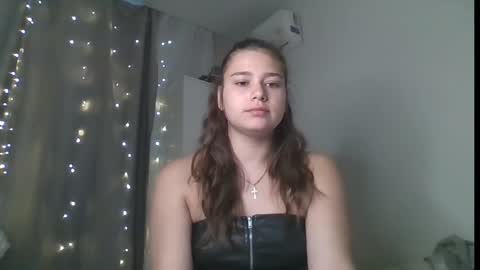 velveted_ivy online show from November 23, 10:28 am