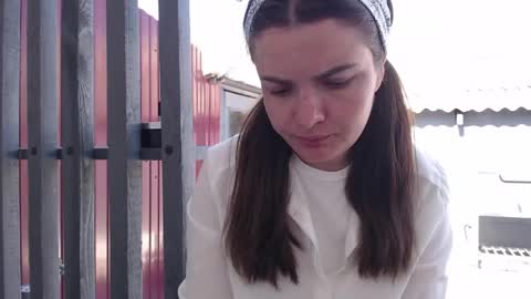velvetmoon123 online show from May 26, 1:21 pm