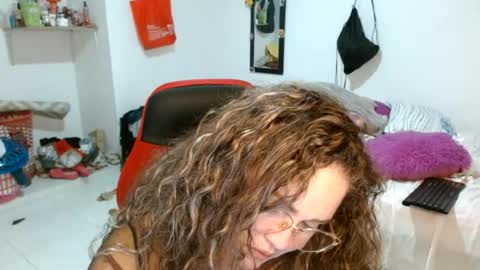 venecasexy44 online show from July 5, 1:39 pm