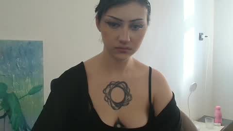 Naly online show from October 8, 1:37 pm