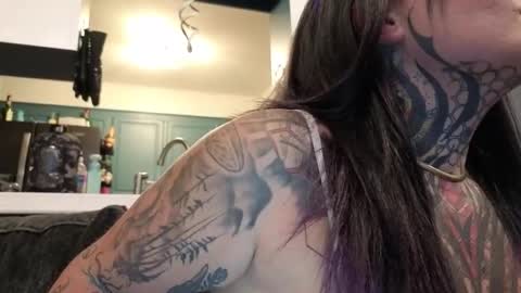 VentressInk online show from October 24, 1:01 am