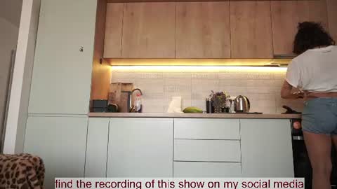 Bella online show from July 19, 7:54 am