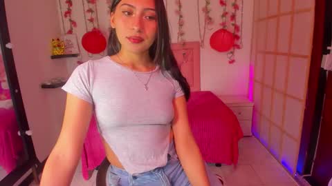 Mary online show from November 11, 7:55 pm