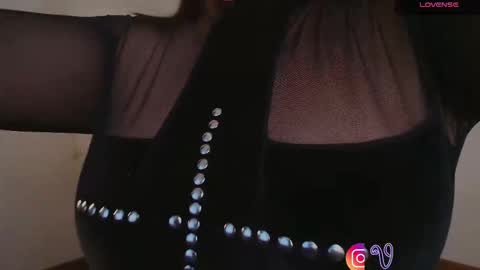 Venus online show from October 26, 8:26 pm