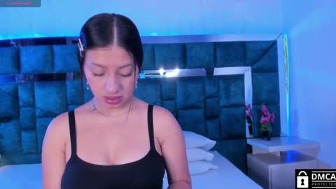 Snapshot of venus_velez chatting on January 13, 1:28 pm Venus online show from January 13, 1:28 pm