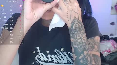 Venus Evans online show from February 15, 9:17 pm