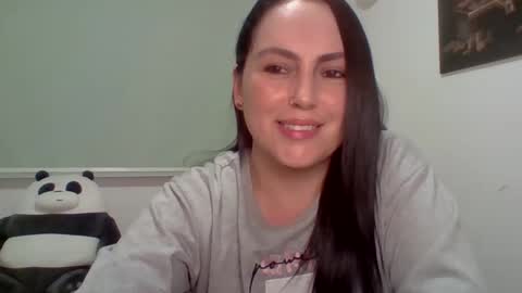 VENUSINA07 online show from February 4, 6:05 am