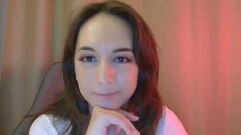 Una online show from September 22, 3:32 pm