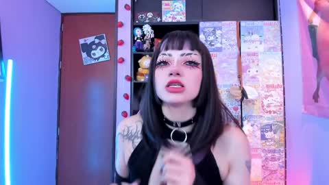     online show from June 3, 4:23 pm