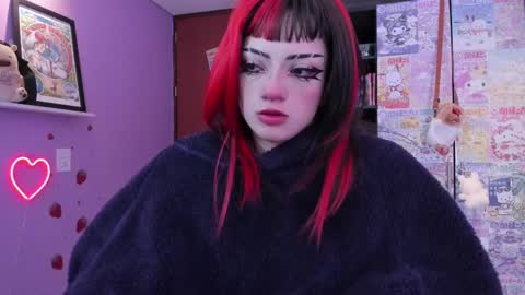     online show from October 8, 11:53 pm