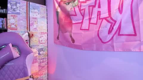     online show from March 26, 11:28 pm