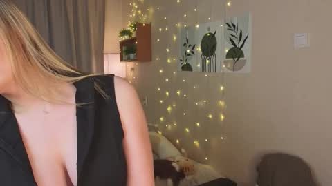 Veronica online show from November 14, 12:27 pm