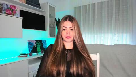 Lolitalolz online show from February 27, 4:53 pm