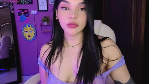 Snapshot of veronica_118 chatting on September 18, 3:16 am veronica_118 online show from September 18, 3:16 am