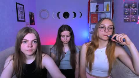 Ronni online show from May 25, 7:13 pm