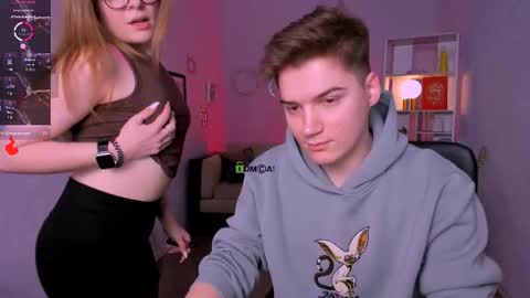 Ronni online show from November 27, 8:45 pm