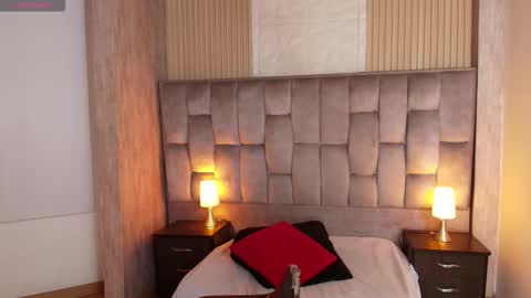 Vero online show from March 25, 9:50 pm