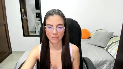 Veronica Miller online show from April 24, 3:31 am