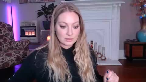 Veronica Weston online show from January 9, 4:28 pm