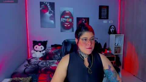 Miss Veronika online show from November 6, 8:42 am