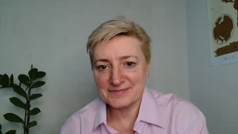 verony_ online show from March 5, 7:27 am