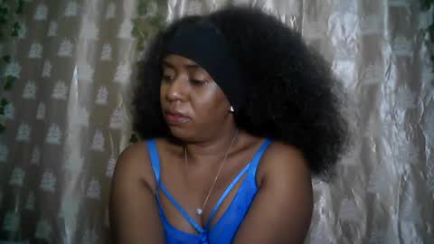 verronique1511 online show from June 9, 3:39 am
