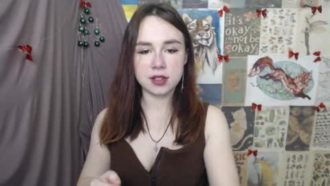 veryveryvery_shy online show from January 14, 6:51 am