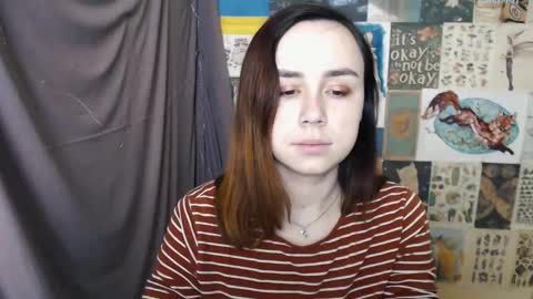 Snapshot of veryveryvery_shy chatting on December 20, 6:29 am veryveryvery_shy online show from December 20, 6:29 am