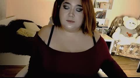 Snapshot of vi__vixen chatting on December 7, 1:14 am Vi Vixen online show from December 7, 1:14 am